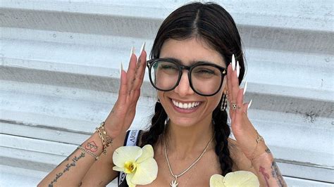 porno mia khalifa|Mia Kalifa Mia Khalifa Porn Videos 